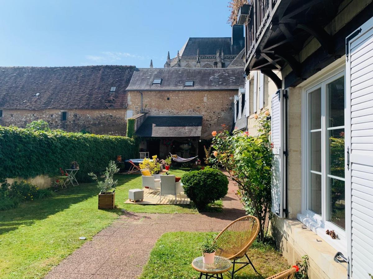 Les Tourterelles Otel Vendôme Dış mekan fotoğraf