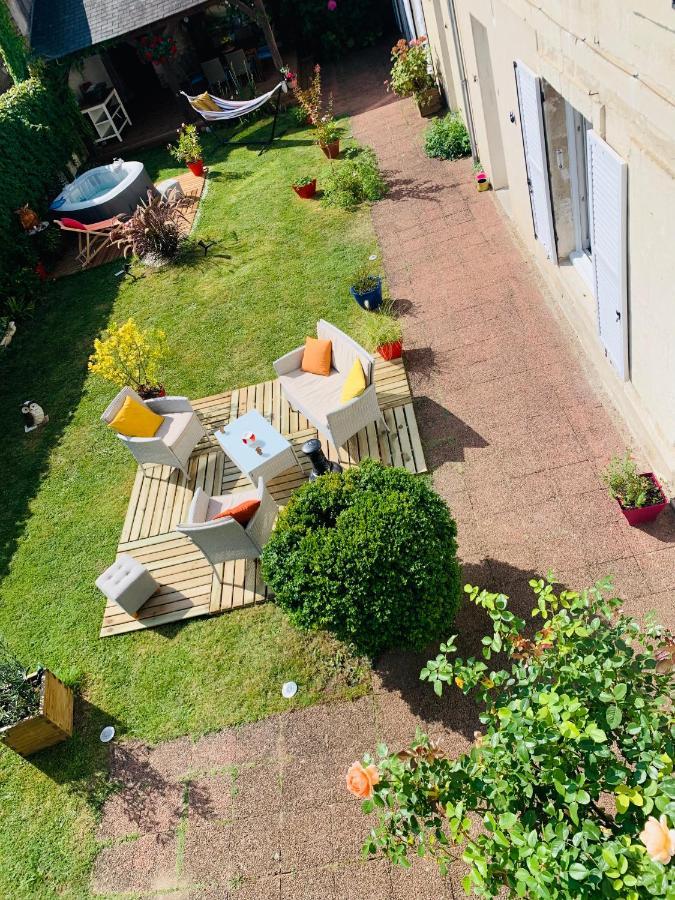 Les Tourterelles Otel Vendôme Dış mekan fotoğraf