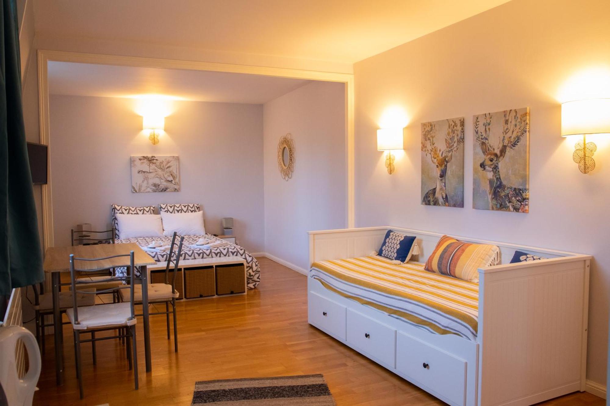 Les Tourterelles Otel Vendôme Oda fotoğraf