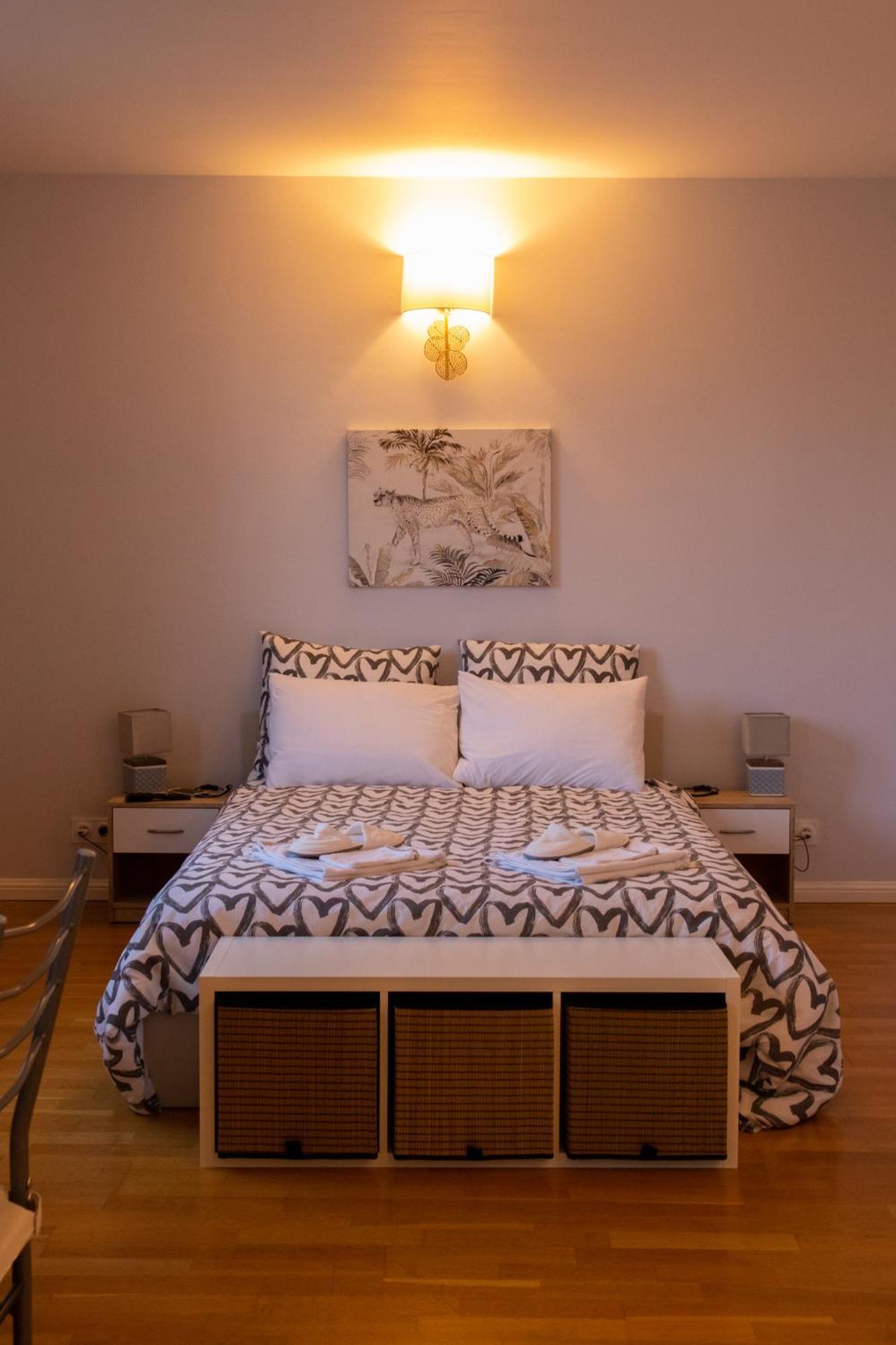Les Tourterelles Otel Vendôme Oda fotoğraf