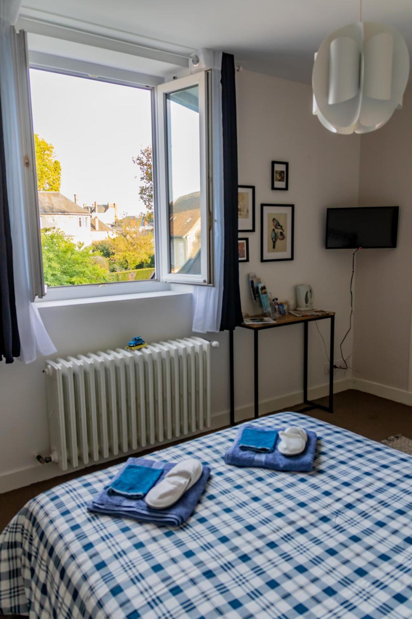 Les Tourterelles Otel Vendôme Oda fotoğraf